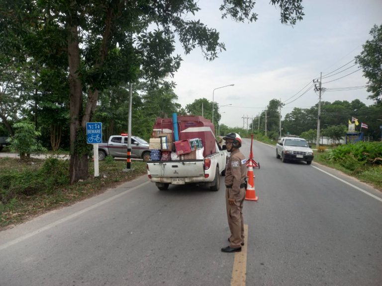 จุดตรวจกวดขันวินัยจราจ บริเวณหน้า สภ.เกาะนางคำ